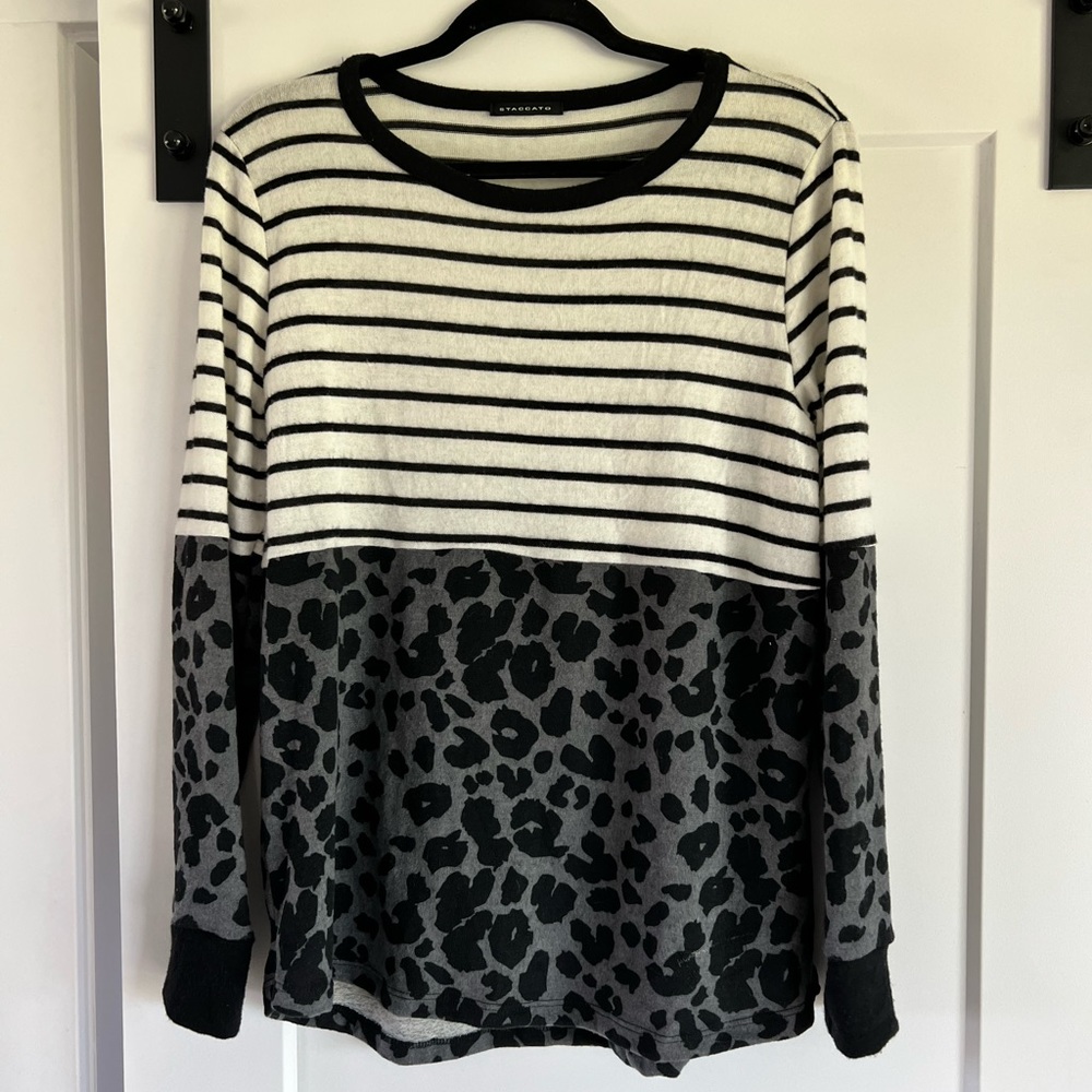 Staccato top